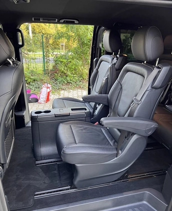 Mercedes-Benz Klasa V cena 329000 przebieg: 18000, rok produkcji 2021 z Kraków małe 379